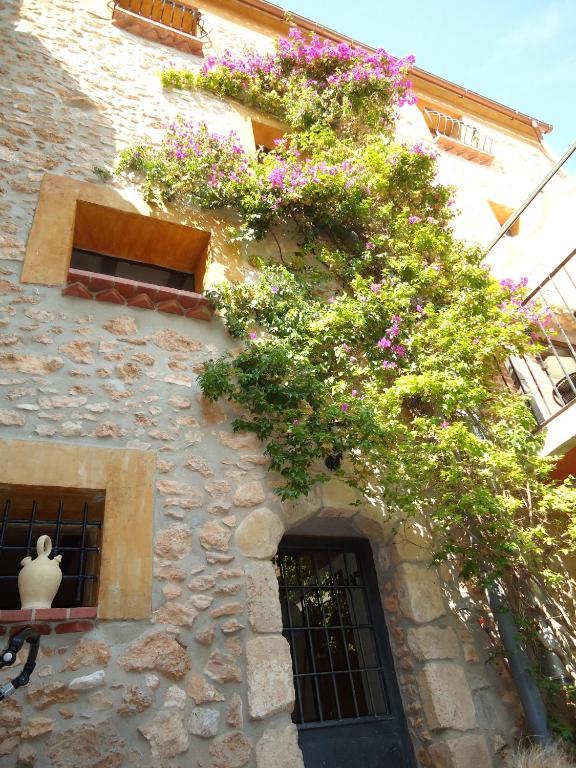 Cal Ganso Encantat Albinyana Exterior photo