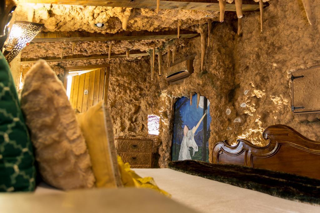 Cal Ganso Encantat Albinyana Room photo